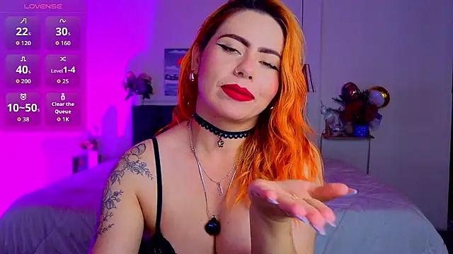 Snapshot of Dulce_charlottee chatting on 25, 9, 2025 Dulce charlottee online show from 25, 9, 2025