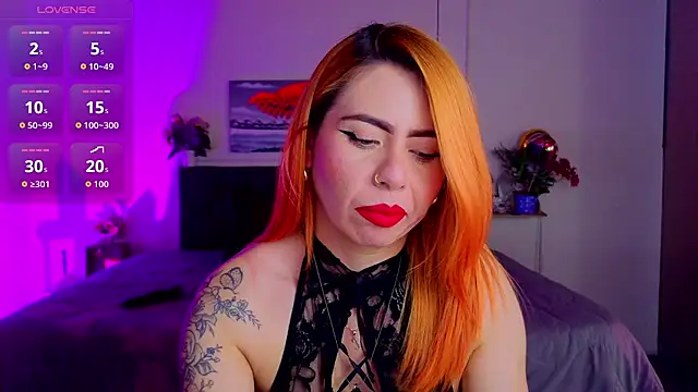 Snapshot of Dulce_charlottee chatting on 3, 10, 2025 Dulce charlottee online show from 3, 10, 2025