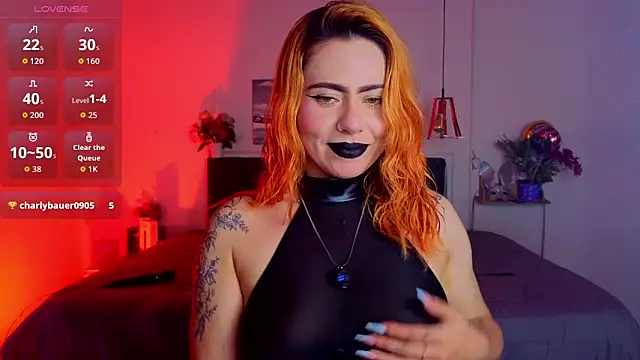 Snapshot of Dulce_charlottee chatting on 8, 10, 2025 Dulce charlottee online show from 8, 10, 2025