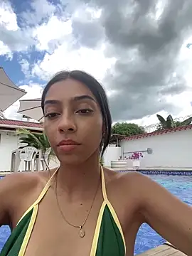 Ema azel online show from 17, 1, 2025