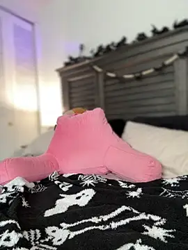 BrattyBae xo online show from 22, 10, 2025