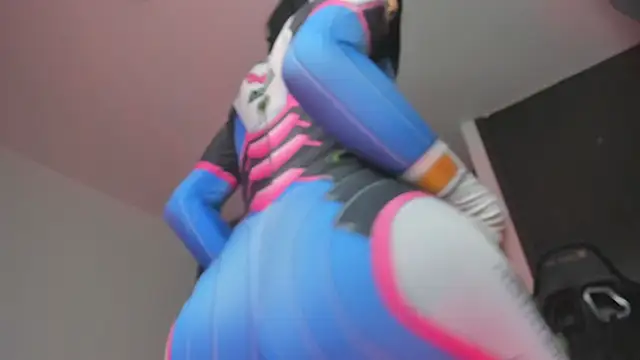 Snapshot of evaevanscute chatting on 25, 2, 2025 evaevanscute online show from 25, 2, 2025