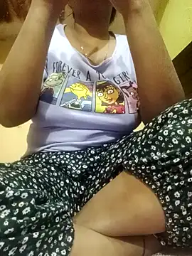 Snapshot of Im_Cute chatting on 17, 2, 2025 Im Cute online show from 17, 2, 2025