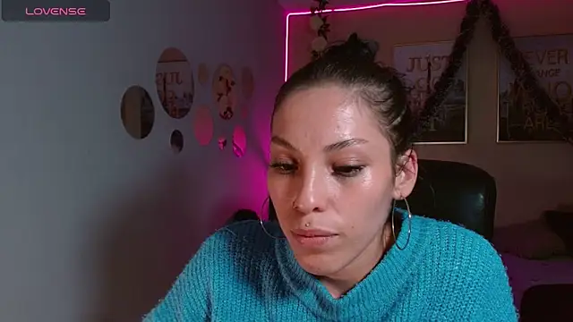 KokoAndRin online show from 18, 12, 2024