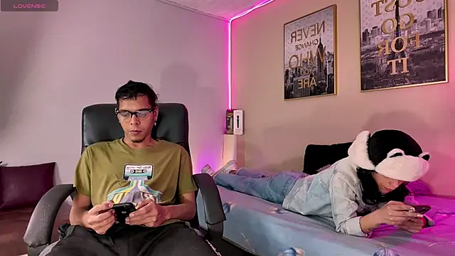 KokoAndRin online show from 29, 1, 2025