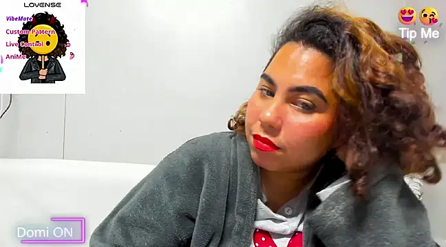 Snapshot of isobeladams20 chatting on 14, 12, 2024 isobeladams20 online show from 14, 12, 2024