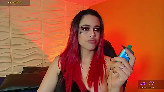 EvaaFoxxy1 online show from 18, 10, 2025