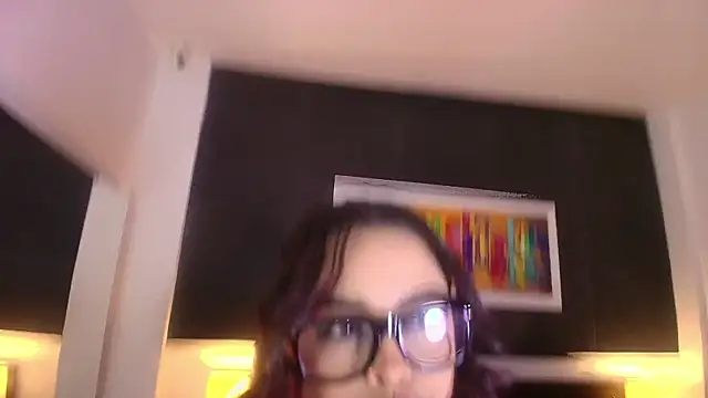 EvaaFoxxy1 online show from 4, 6, 2026