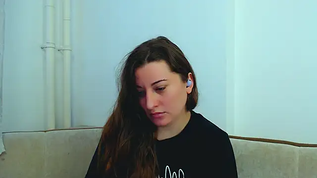 Helen Adams  online show from 7, 1, 2025