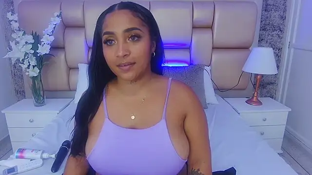 KateVenegas online show from 19, 1, 2025