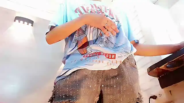 Daniela Pink  online show from 6, 11, 2025