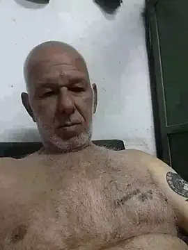 FabiQuilmes online show from 1, 3, 2025