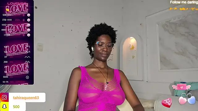 Snapshot of Tahira_21_ chatting on 20, 2, 2025 Tahira 21 online show from 20, 2, 2025