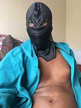 Gifttheskimaskboy online show from 30, 4, 2026