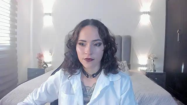 Snapshot of AnnyThompson_ chatting on 2, 2, 2026 AnnyThompson online show from 2, 2, 2026