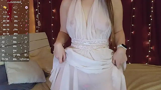 Snapshot of AnastasiiaFox chatting on 12, 10, 2025 AnastasiiaFox online show from 12, 10, 2025