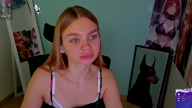 Molly sweetie online show from 9, 12, 2024