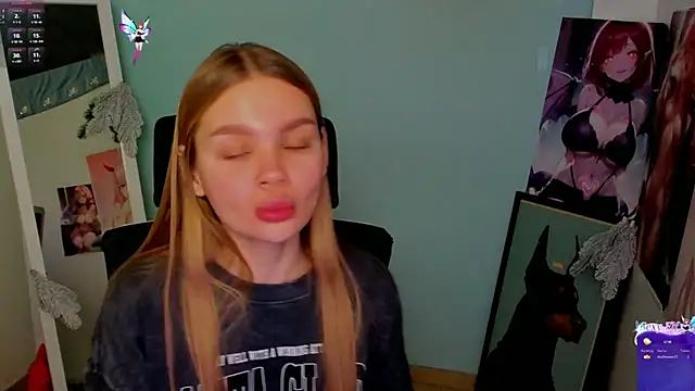 Molly sweetie online show from 12, 12, 2024