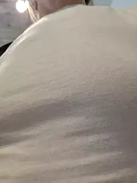 Snapshot of Miss____Mia_ chatting on 21, 11, 2025 Miss Mia online show from 21, 11, 2025