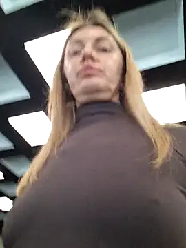 Snapshot of Miss____Mia_ chatting on 23, 2, 2026 Miss Mia online show from 23, 2, 2026