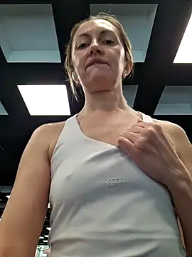 Snapshot of Miss____Mia_ chatting on 25, 2, 2026 Miss Mia online show from 25, 2, 2026