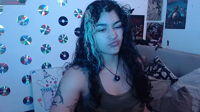 Snapshot of abril666 chatting on 20, 10, 2025 abril666 online show from 20, 10, 2025