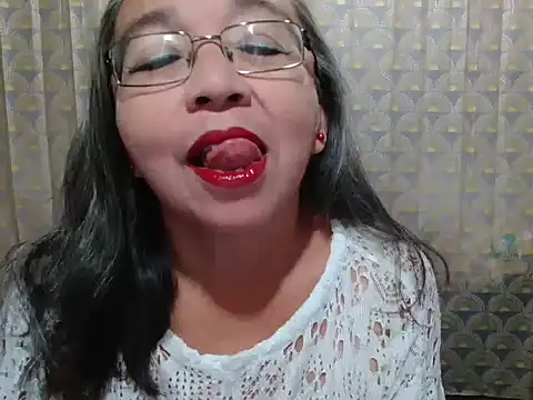Snapshot of lorelei_latina chatting on 15, 1, 2026 lorelei latina online show from 15, 1, 2026