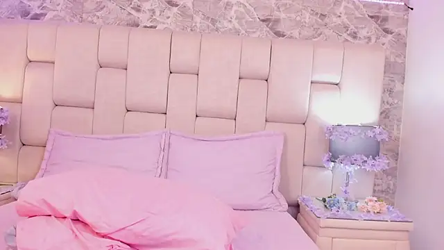 Snapshot of ZendayaGrey chatting on 2, 2, 2025 ZendayaGrey online show from 2, 2, 2025