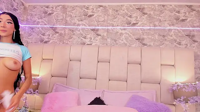 Snapshot of ZendayaGrey chatting on 13, 2, 2025 ZendayaGrey online show from 13, 2, 2025