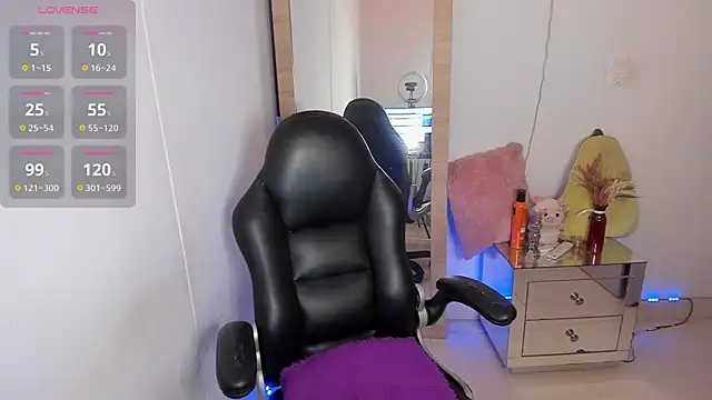 hellensexy online show from 16, 12, 2025