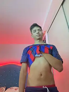 Leonarrrd 01 online show from 29, 1, 2025