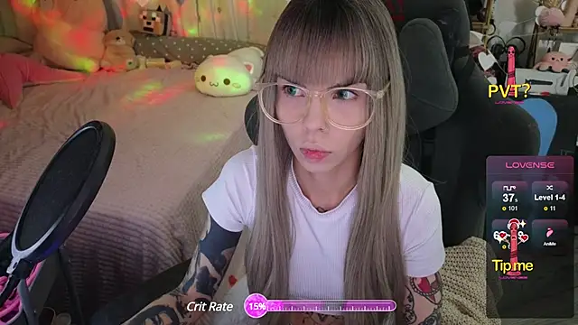 Kerry Kirk online show from 2, 3, 2025