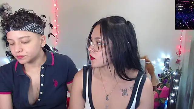 Snapshot of Antonella_Cruz02 chatting on 11, 12, 2024 Antonella Cruz02 online show from 11, 12, 2024