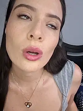 Zoe Clark  online show from 19, 2, 2026