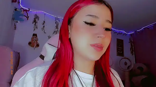 madisonx17 online show from 26, 1, 2025