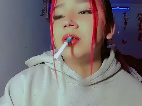 madisonx17 online show from 5, 11, 2025