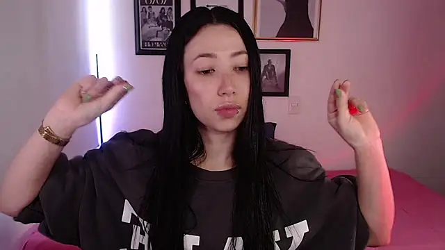 Snapshot of lilyy_evanss chatting on 28, 1, 2025 lilyy evanss online show from 28, 1, 2025