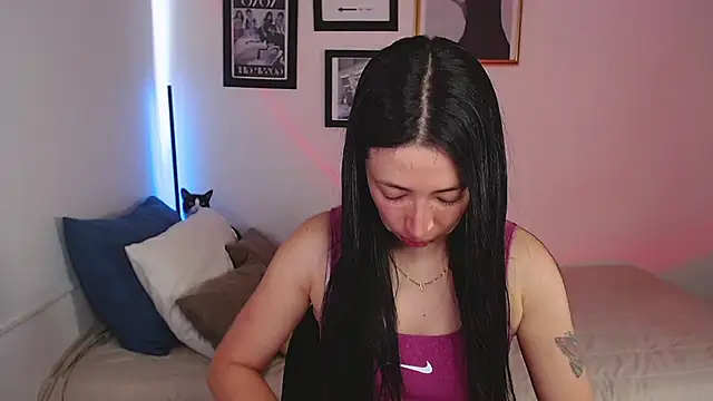 Snapshot of lilyy_evanss chatting on 11, 2, 2025 lilyy evanss online show from 11, 2, 2025