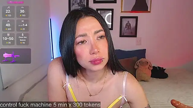 Snapshot of lilyy_evanss chatting on 13, 2, 2025 lilyy evanss online show from 13, 2, 2025