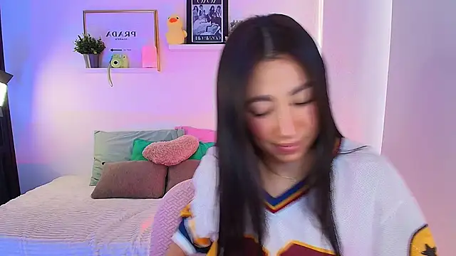 Snapshot of lilyy_evanss chatting on 24, 9, 2025 lilyy evanss online show from 24, 9, 2025