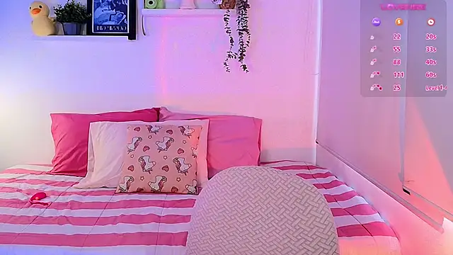 Snapshot of lilyy_evanss chatting on 3, 12, 2025 lilyy evanss online show from 3, 12, 2025