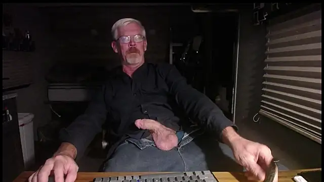 Snapshot of Di9ital069 chatting on 16, 11, 2025 Di9ital069 online show from 16, 11, 2025