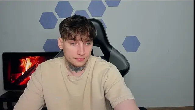 Snapshot of Chris_Tyson chatting on 12, 3, 2025 Chris Tyson online show from 12, 3, 2025