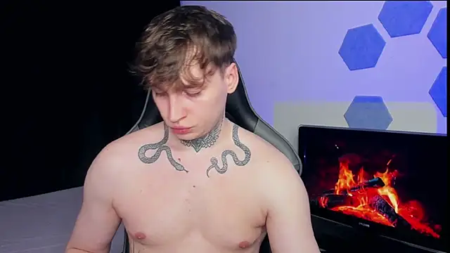 Snapshot of Chris_Tyson chatting on 14, 3, 2025 Chris Tyson online show from 14, 3, 2025