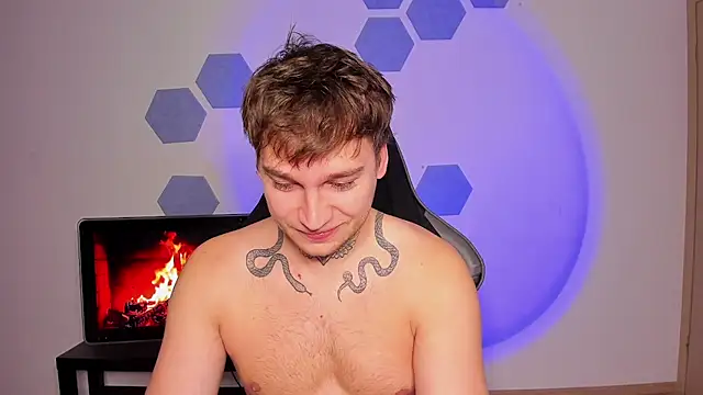 Snapshot of Chris_Tyson chatting on 1, 10, 2025 Chris Tyson online show from 1, 10, 2025