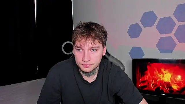 Snapshot of Chris_Tyson chatting on 7, 10, 2025 Chris Tyson online show from 7, 10, 2025