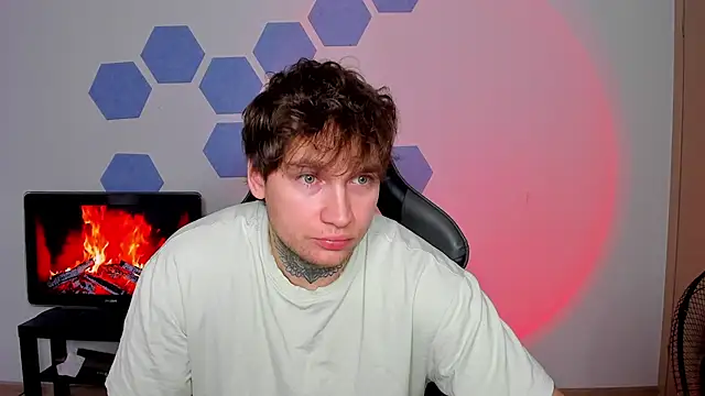 Chris Tyson online show from 12, 7, 2026