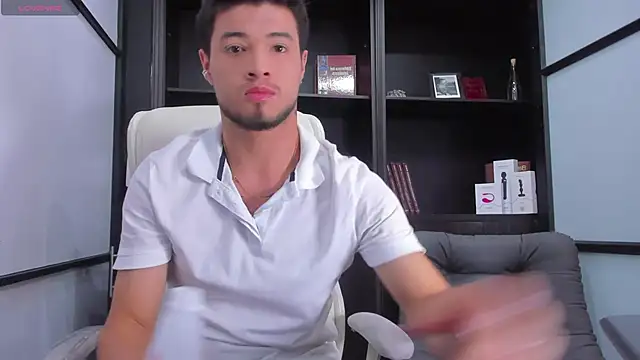 EdwardRoss  online show from 13, 2, 2025