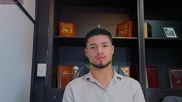 EdwardRoss  online show from 23, 9, 2025