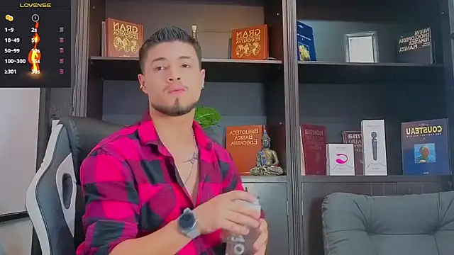 EdwardRoss  online show from 26, 9, 2025